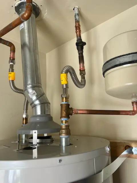 Water heater installation and plumbing repair in Ecorse